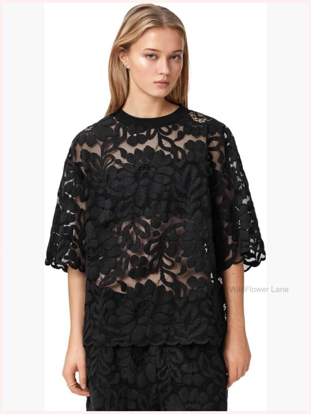 Lace Tee with Signature Details Crew Neck Short Sleeve Pull On Versatile